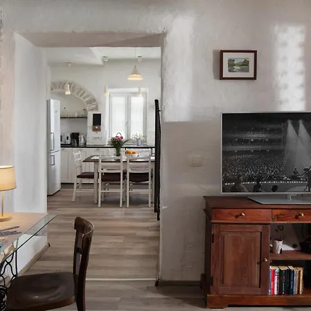 Stefanina, A Charming And Private Oasis Near Holiday home